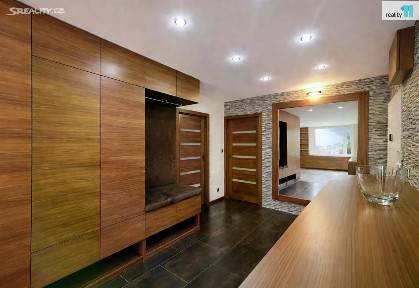 Prodej bytu 3+kk 73 m² Na Sídlišti III, Průhonice