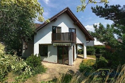 Prodej rodinného domu 140 m², pozemek 901 m²