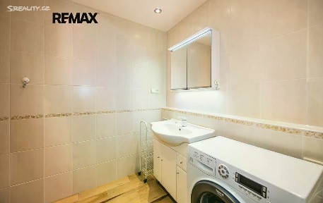 Prodej bytu 3+1 60 m² Malátova, Ústí nad Labem - Ústí nad Labem-centrum