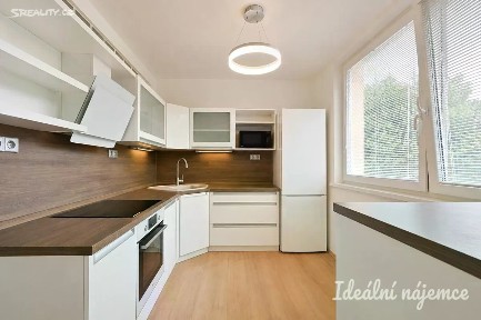 Pronájem bytu 2+1 52 m² sídl. Družba, Židlochovice