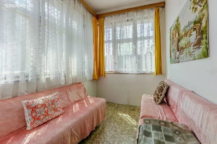 Sázava, Benešov, Javorová