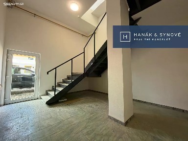 Pronájem kanceláře 158 m² Modřická, Moravany