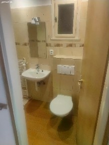 Prodej bytu 1+kk 23 m² Veverkova, Praha - Holešovice