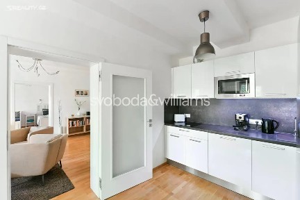 Prodej bytu 2+1 62 m² Žižkovo náměstí, Praha - Žižkov