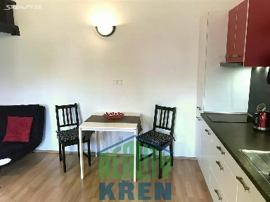 Pronájem bytu 1+kk 30 m² Kolmá, Horoměřice