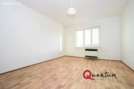 Pronájem bytu 1+kk 32 m² Fričova, Praha - Vinohrady
