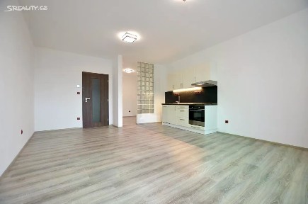 Pronájem bytu 2+kk 43 m²