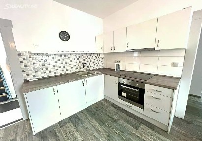 Pronájem bytu 2+kk 50 m² Břetislavova, Domažlice - Dolejší Předměstí