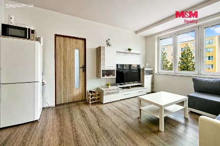 Pronájem bytu 2+kk 44 m² Masarykova, Plzeň - Doubravka