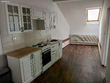Pronájem bytu 3+kk 43 m² Pod Všemi svatými, Plzeň - Severní Předměstí