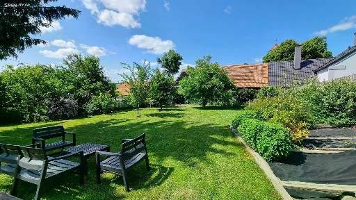 Prodej rodinného domu 211 m², pozemek 1325 m² Žďárná