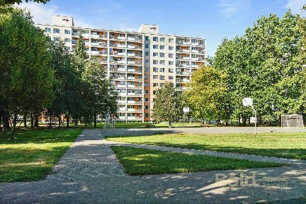 Pronájem bytu 3+1 71 m² Grusova, Pardubice - Polabiny