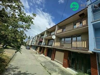 Prodej rodinného domu 75 m², pozemek 701 m²