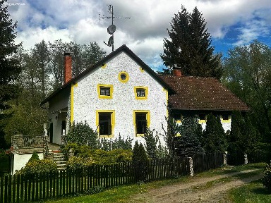 Prodej rodinného domu 1200 m², pozemek 1328 m² Hořepník - Březina
