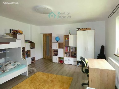 Prodej rodinného domu 90 m², pozemek 1400 m²