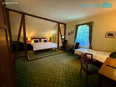 Pronájem rodinného domu 160 m², pozemek 378 m² Zádub-Závišín - Milhostov