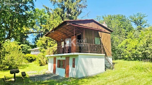 Vítkov, Opava, Podhradí