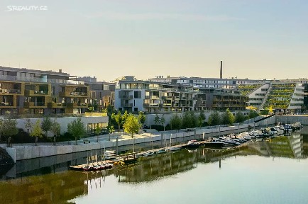 Prodej obchodního prostoru 102 m² Smrčkova, Praha - Libeň