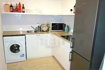Prodej komerční nemovitosti 49 m² Bělohorská, Praha - Břevnov