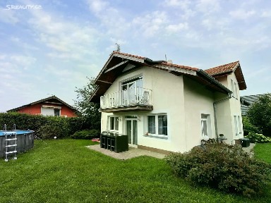 Pronájem rodinného domu 250 m², pozemek 828 m² Trnová