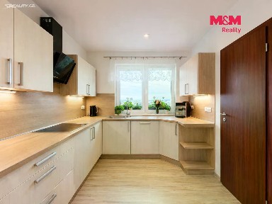 Pronájem rodinného domu 120 m², pozemek 855 m² Dobrovice - Holé Vrchy