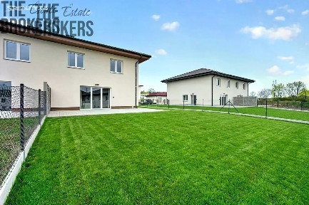 Pronájem rodinného domu 151 m², pozemek 569 m² Benešov - Mariánovice