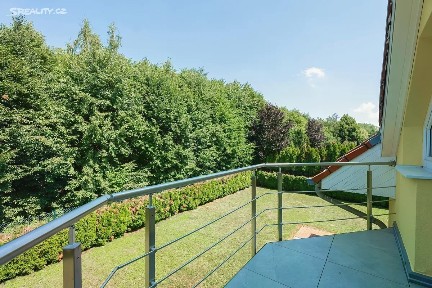 Pronájem rodinného domu 179 m², pozemek 760 m² Pod Valem II., Průhonice