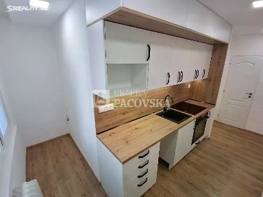 Pronájem bytu 3+1 65 m² Hornická, Ústí nad Labem - Ústí nad Labem-centrum