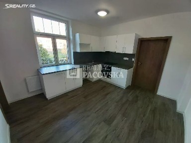 Pronájem bytu 2+kk 49 m² Národní, Ústí nad Labem - Neštěmice