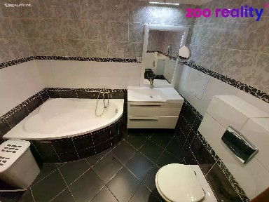 Pronájem bytu 2+kk 66 m² Čechova, Chomutov