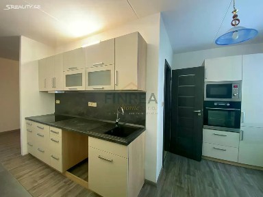 Pronájem bytu 2+1 63 m² Stavbařská, Chomutov