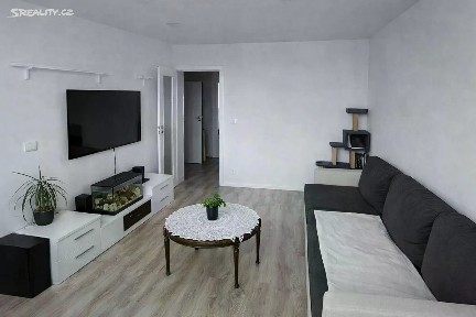 Pronájem bytu 3+1 56 m² Růžová, Most
