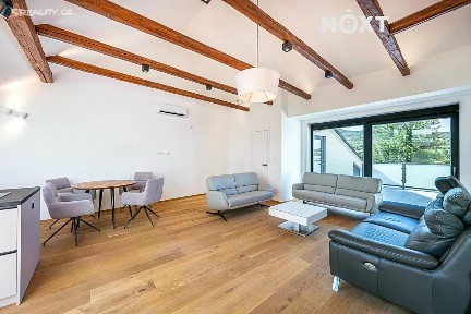 Pronájem bytu 4+1 150 m² Masarykova, Třebenice
