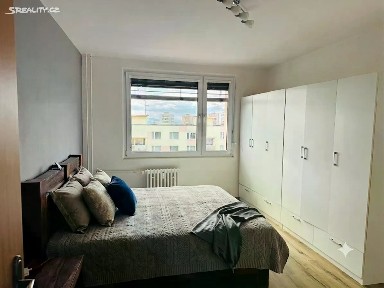 Pronájem bytu 3+1 83 m² Pincova, Ústí nad Labem - Severní Terasa