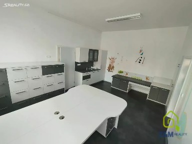 Pronájem ordinace 47 m² nábřeží Petra Bezruče, Sokolov