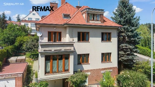 Prodej vily 400 m², pozemek 1009 m² U dejvického rybníčku, Praha - Dejvice