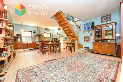 Prodej rodinného domu 160 m², pozemek 534 m² Meziluží, Praha - Horní Počernice