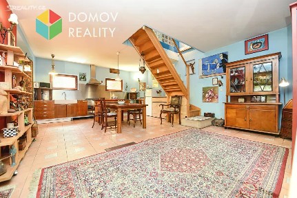 Prodej rodinného domu 160 m², pozemek 534 m²