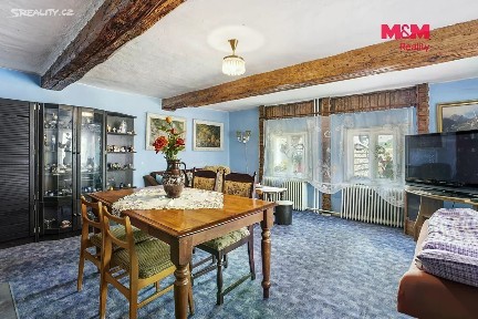 Prodej rodinného domu 145 m², pozemek 2156 m²