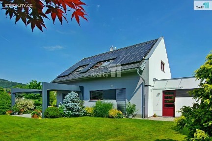 Prodej rodinného domu 200 m², pozemek 1163 m²