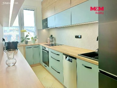 Prodej bytu 4+1 64 m² Krátká, Sezimovo Ústí