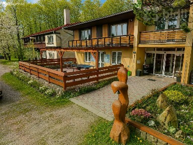 Prodej rodinného domu 860 m², pozemek 1316 m² Chvalčov