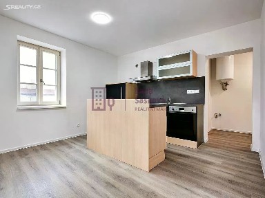Pronájem bytu 3+kk 57 m² nám. Míru, Jindřichův Hradec - Jindřichův Hradec I