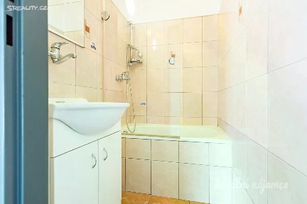 Pronájem bytu 2+kk 38 m² Papírenská, České Budějovice - České Budějovice 7