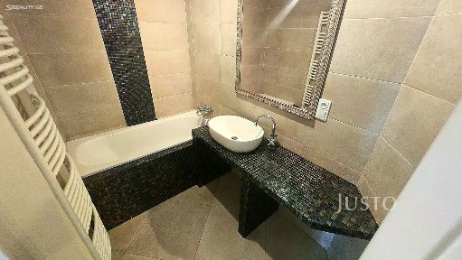 Pronájem bytu 2+kk 50 m² Mírové nám., Písek - Budějovické Předměstí
