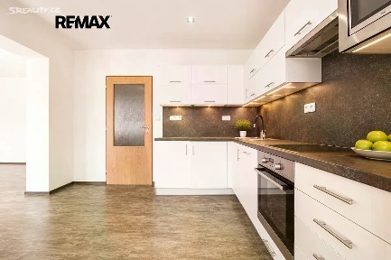 Pronájem bytu 3+kk 68 m²