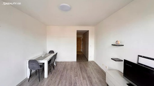 Hradec Králové, Nový Hradec Králové, Brožíkova, 3