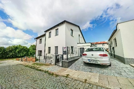 Prodej rodinného domu 179 m², pozemek 405 m²