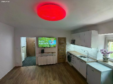 Pronájem bytu 1+kk 25 m² Cheb