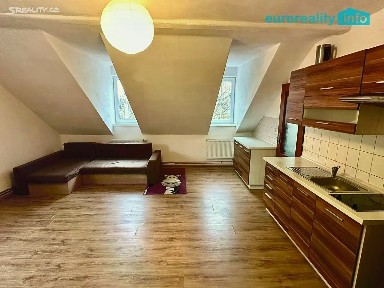 Pronájem bytu 2+kk 57 m²